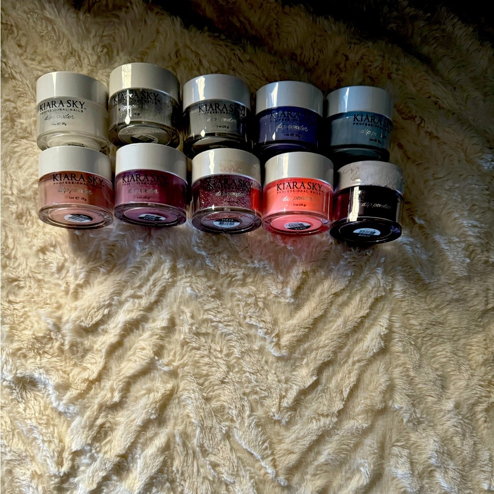 Kiara Sky Dipping Powder